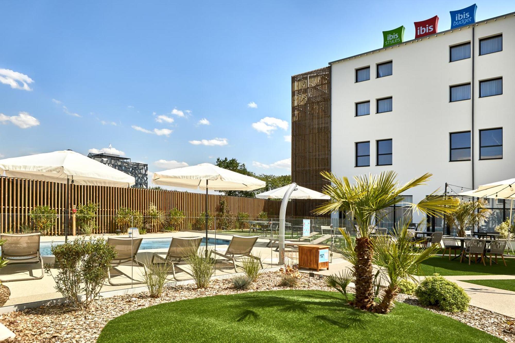 Ibis La Roche Sur Yon Vendespace Mouilleron-le-Captif Exteriör bild